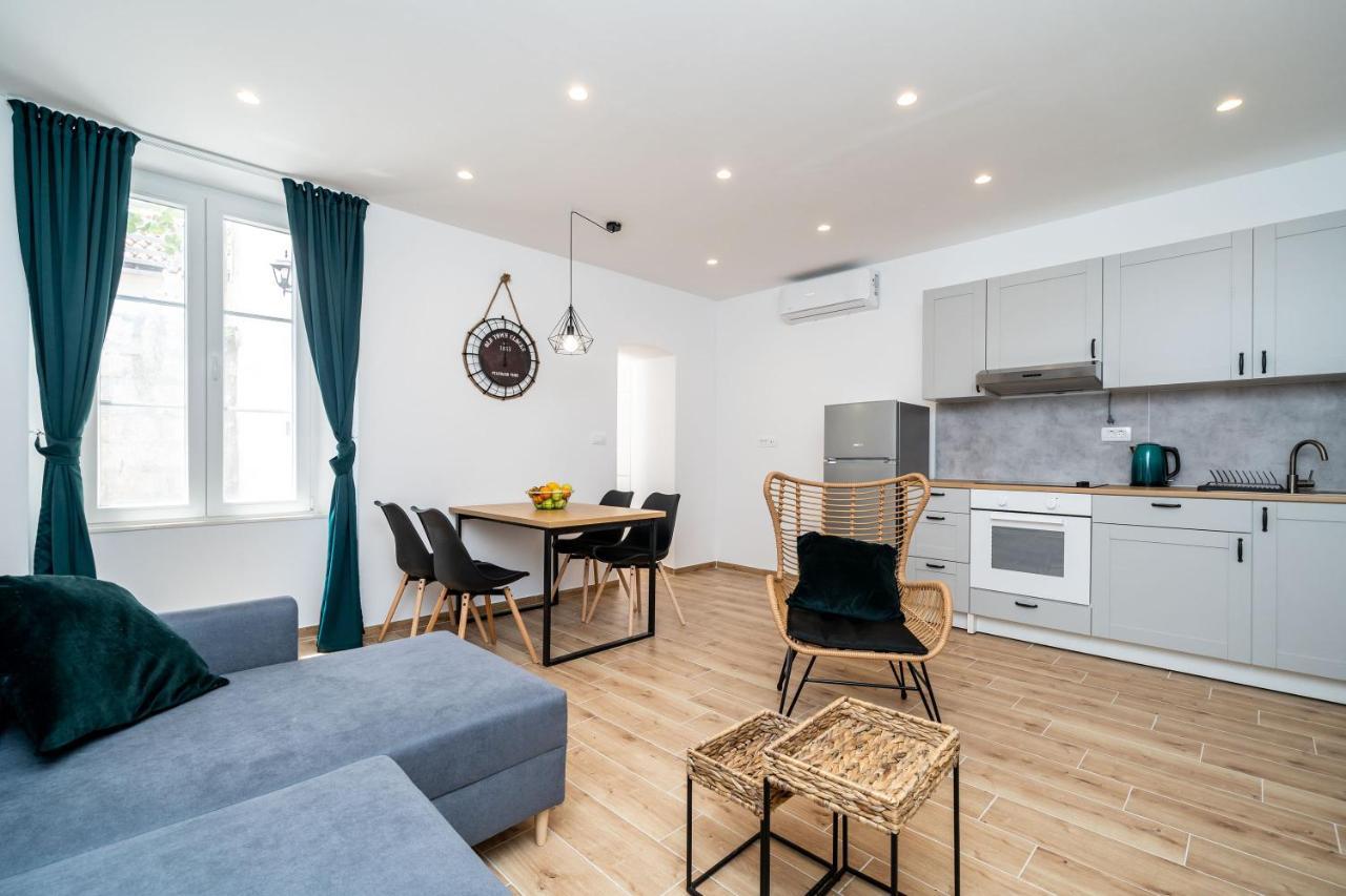 Apartments Marta Цавтат Экстерьер фото