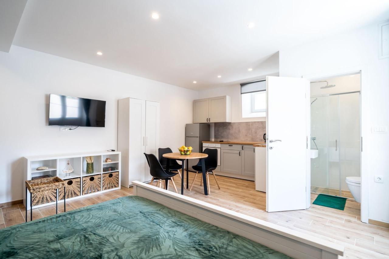Apartments Marta Цавтат Экстерьер фото