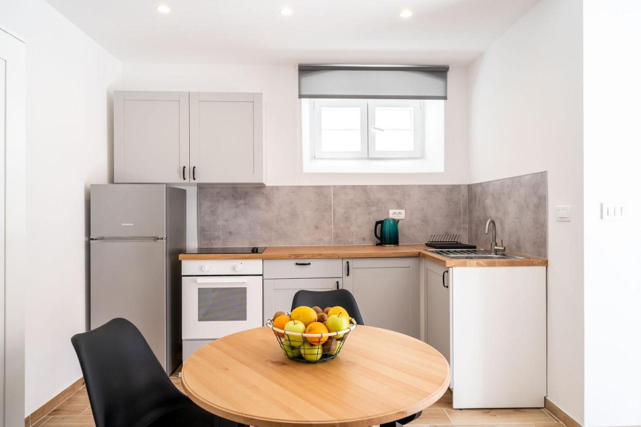 Apartments Marta Цавтат Экстерьер фото